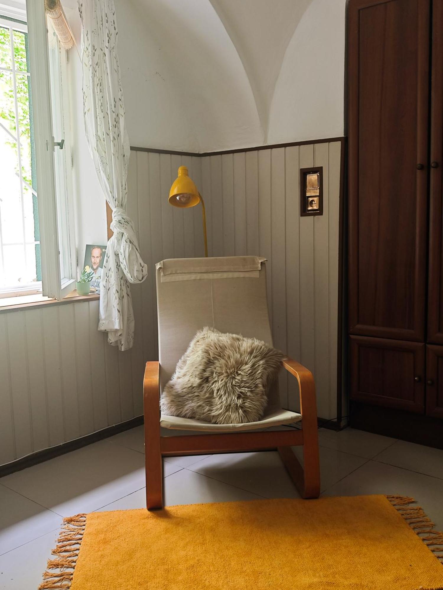 Vintage Room With Garden View Братислава Экстерьер фото